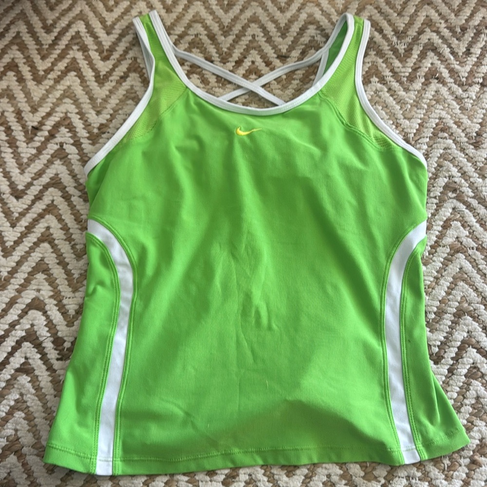 Nike Athletic Top L 12/14